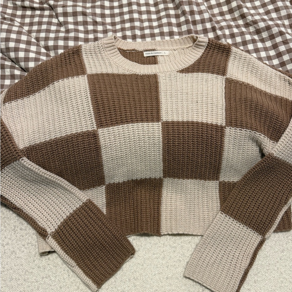 Crop Checkered Sweater